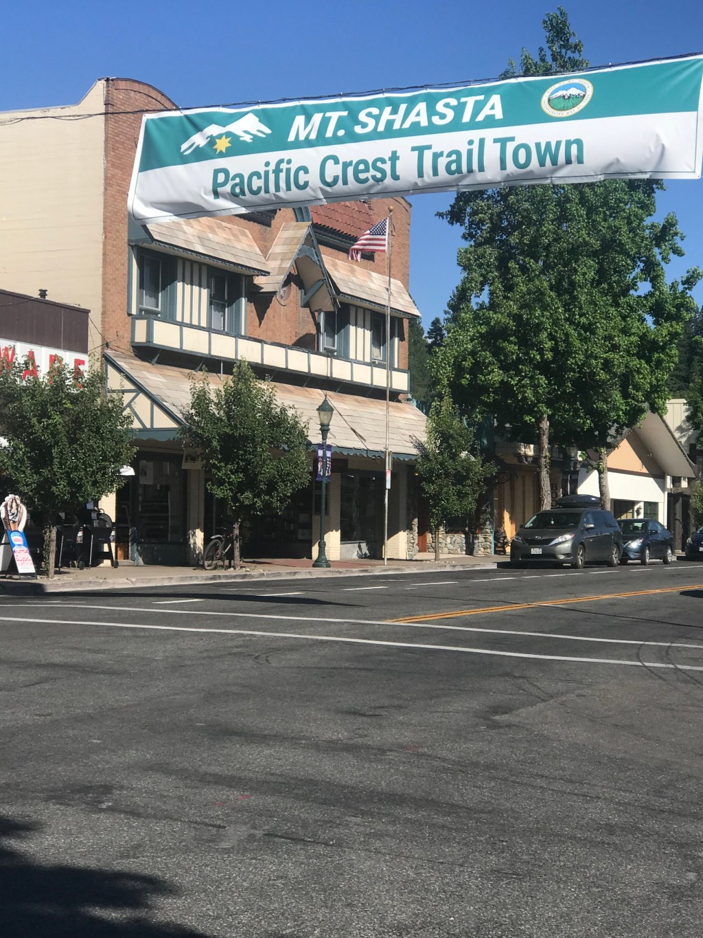 PCT Dag 97 – Nero i Mount&nbsp;Shasta